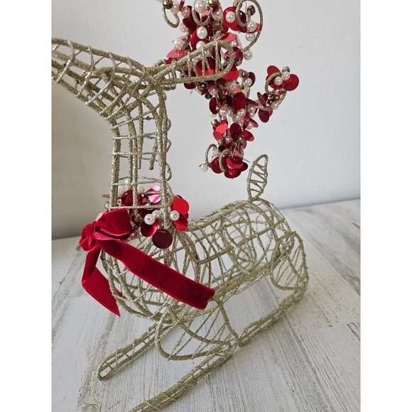 Pier 1 metal glitter gold sequin reindeer deer red decor centerpiece sparkle - Picture 8 of 11